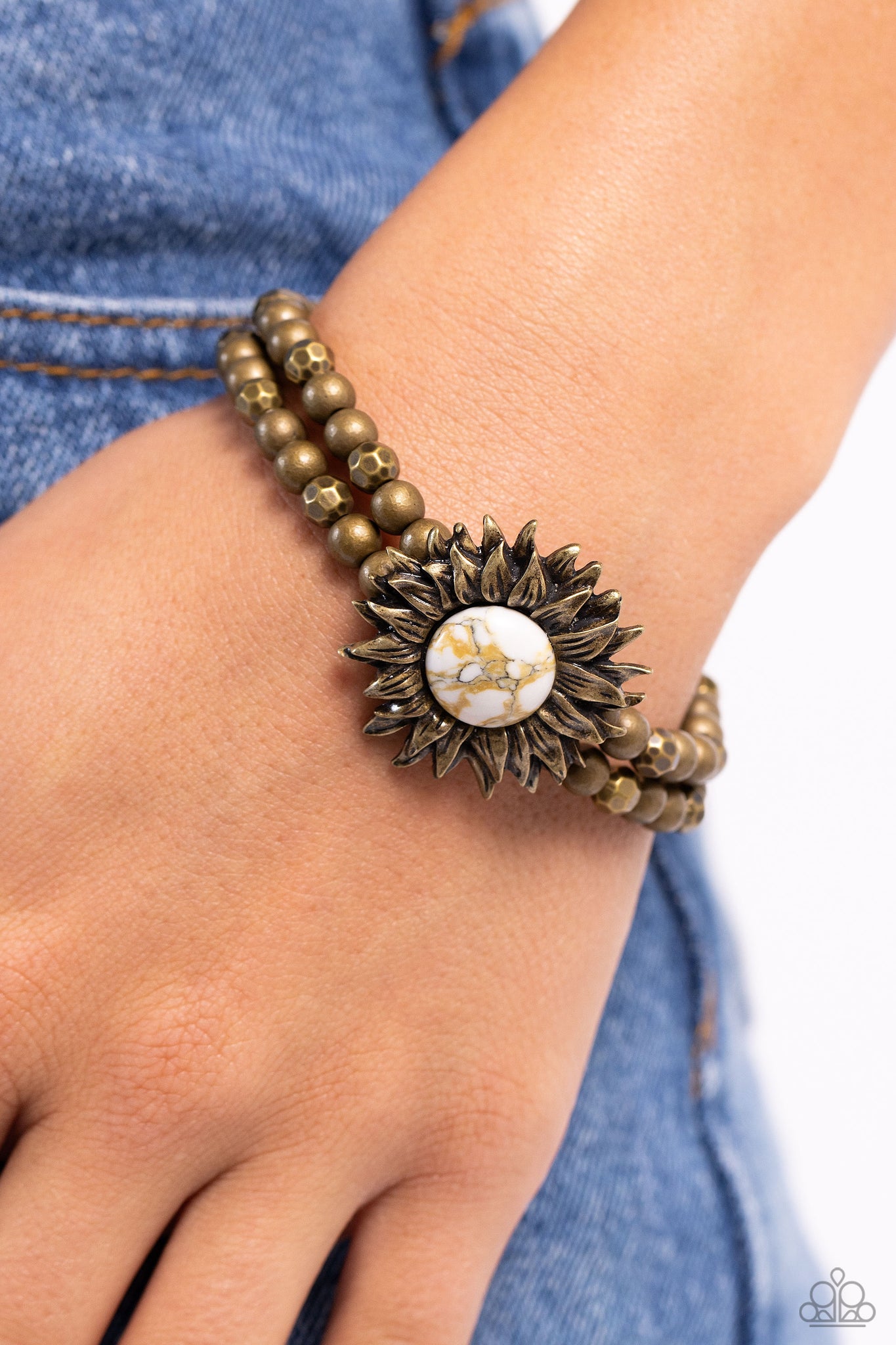 Sunflower Serenity - Brass